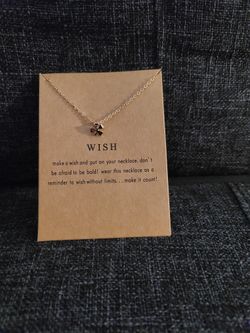 Clover Necklace 