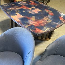 Vintage Table w/chairs