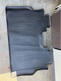 2022 Ford F-150 rear floor mat