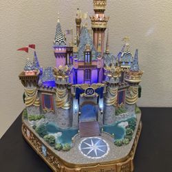 DISNEY BIG FIG MUSICAL STATUE SLEEPING BEAUTY JEWELED CASTLE 50TH LARRY NIKOLAI