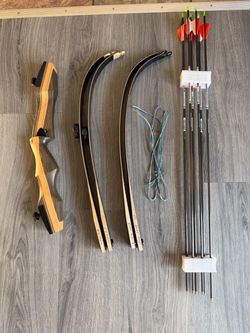Samick Sage recurve. RH.  25# & 32# limbs.  Ultimate beginner setup