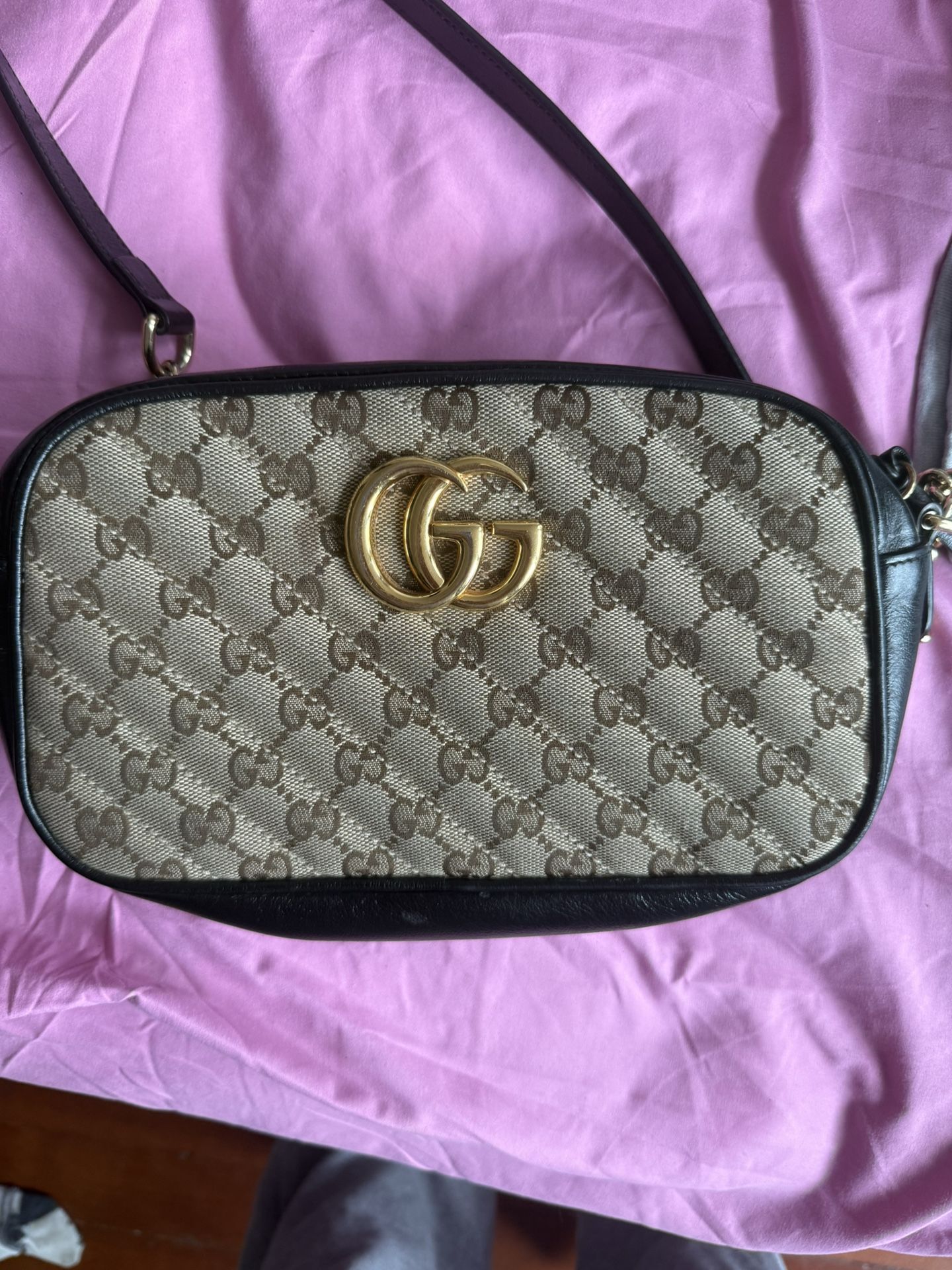 Gucci Gg Canvas Marmont Small