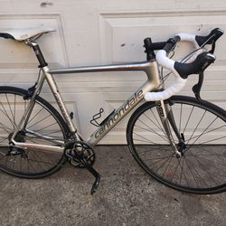 Cannondale SIX Carbon Road Bike