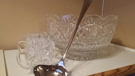 Chrystal punch bowl set