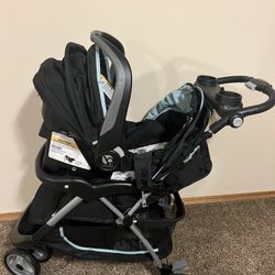 Baby Trend Travel System – Stroller + Car Seat (Excellent Condition