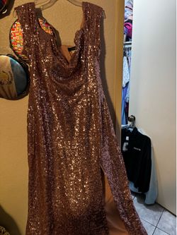 Pink sequins body con dress