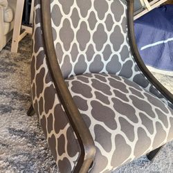 Carlo Perazzi Accent Chair *D27x27" *Height from floor to backrest: 33.5" 