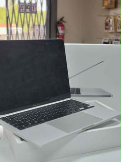 Apple - MacBook Pro (13-inch, 2020, Four Thunderbolt 3 ports, A2251) Intel Core i5 - 16GB Memory - 512GB SSD Good Silver