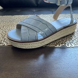 Michael Kors Women’s Sandals 🩵