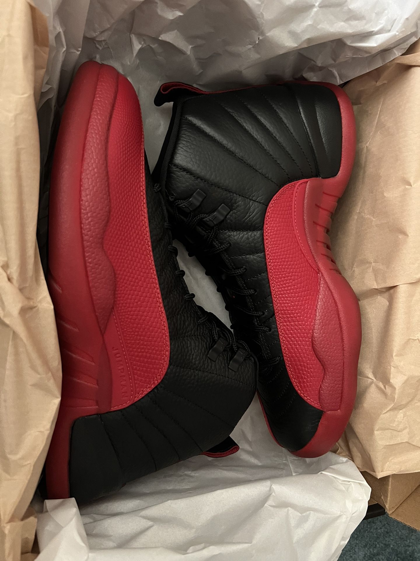 Air Jordan 12s Flu Game 2025 Size 11
