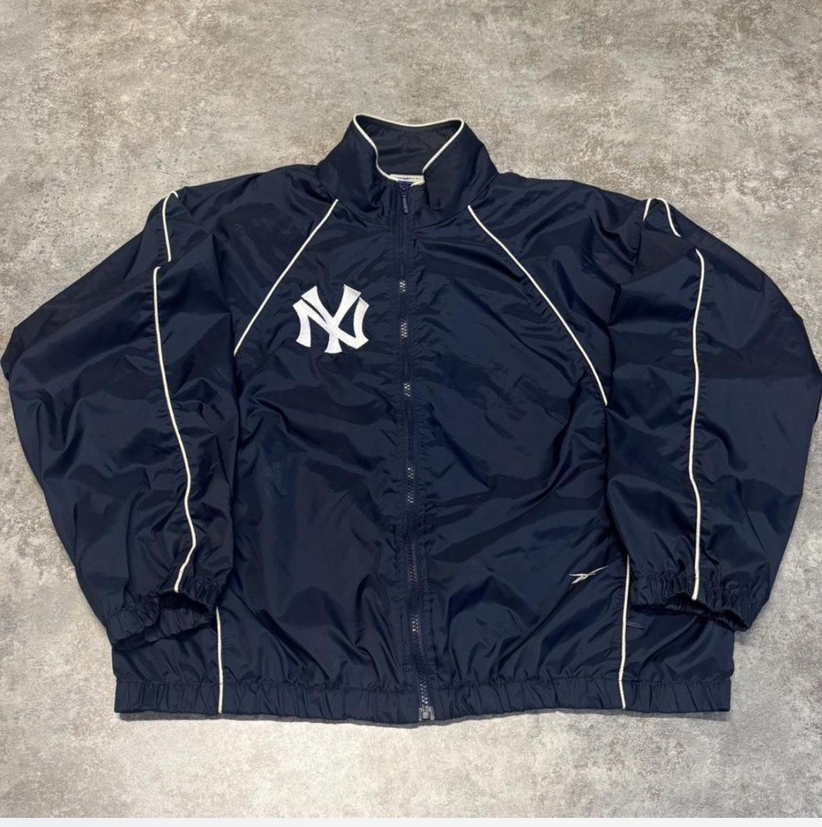 90’s new york yankees zip up track jacket