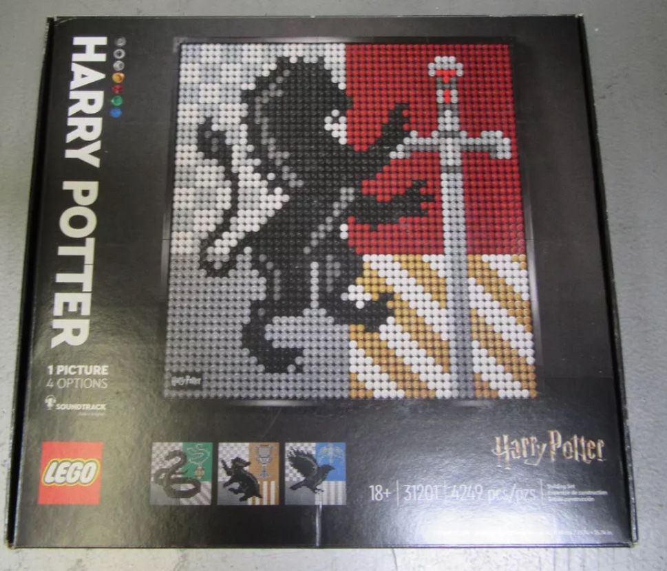 LEGO Art 31201 Harry Potter Hogwarts Crests 4249 pcs