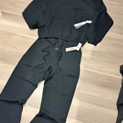 Essential sweat sets