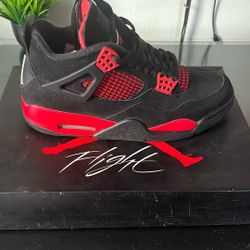  Jordan 4 Red Thunders