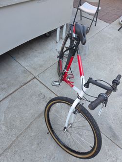 Specialize road bike circle.