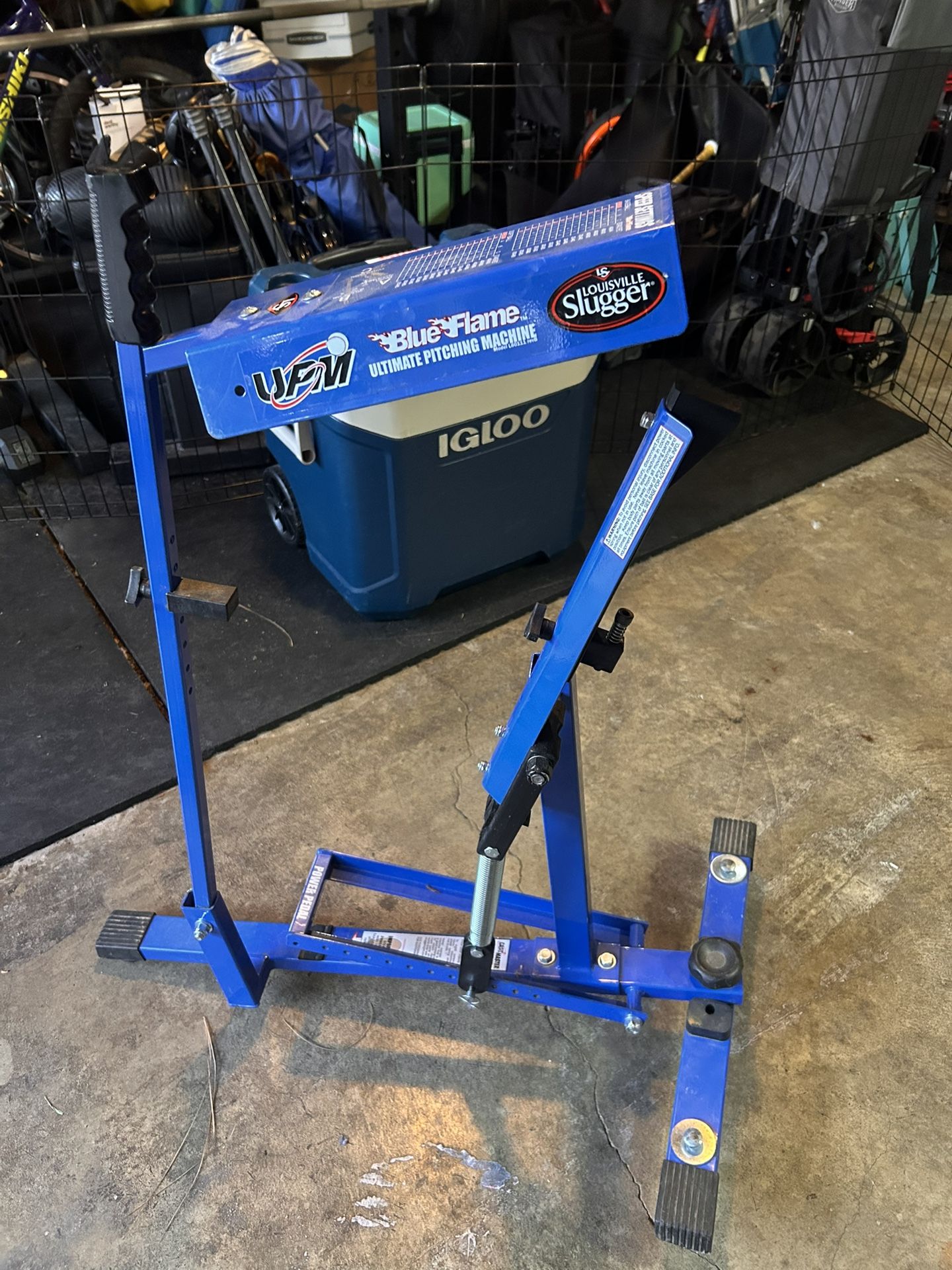 Blue Flame Pitching Machine