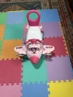 Minnie Mouse Airplane 