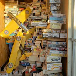 Model Airplanes (Vintage)