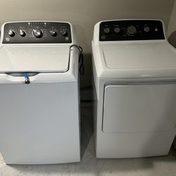 GE Washer / Dryer Set