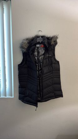 Columbia Puffer Vest with Faux Fur Hood.