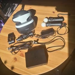 Sony, Video Games & Consoles, Psvr 2 Barely Used Like New