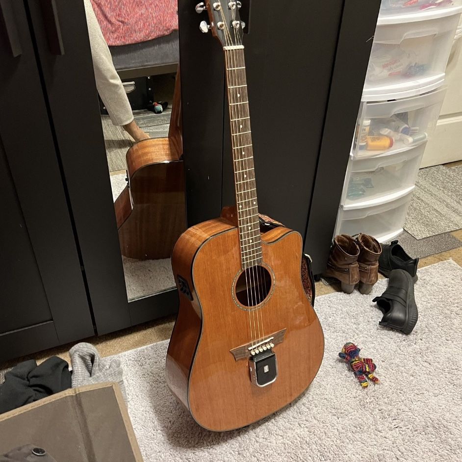 OMB Acoustic Guitar