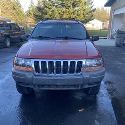 01 jeep Laredo Needs Tow