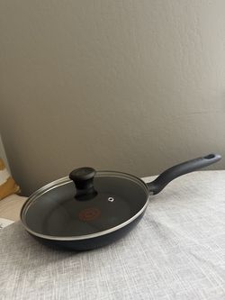 10.5" Nonstick Fry Pan with Lid, T-FAL