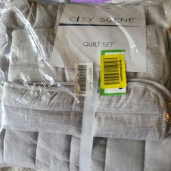 City Scene | Pascal Collection | Quilt Set - 100% Cotton, Medium Weight, All Season Beddding with Matching Sham, Pre-Washed for Added Softness, Twin, 