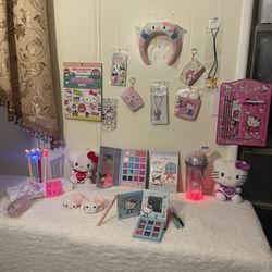 Hello Kitty Christmas Bundle 