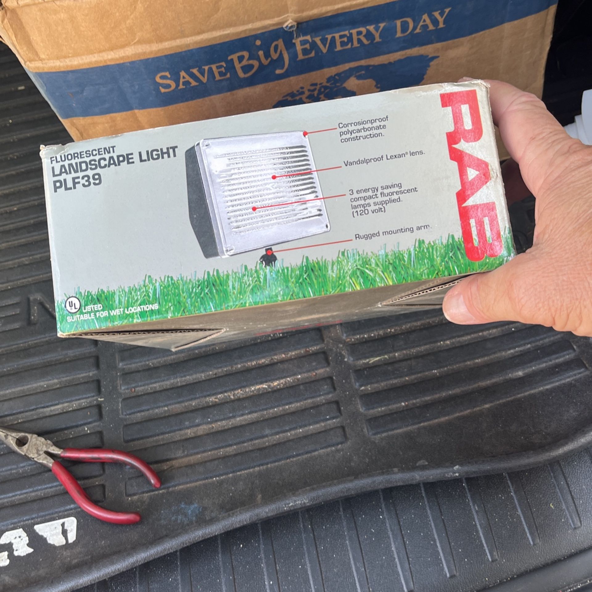 RAB FLUORESCENT LANDSCAPE LIGHT 6 Available