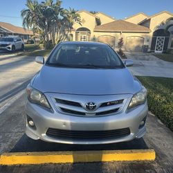 Toyota Corolla 2012 Sedan S 4D