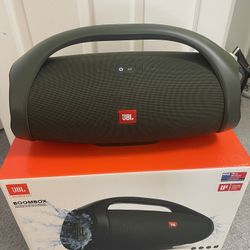 Sale Brand New Never Used (JBL Boombox Speaker )