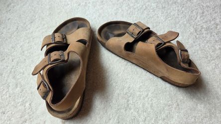 Womens Birkenstock Milano, Sz EU 37 (womens US 6-6.5) Taupe Nubuck. Price is OBO.