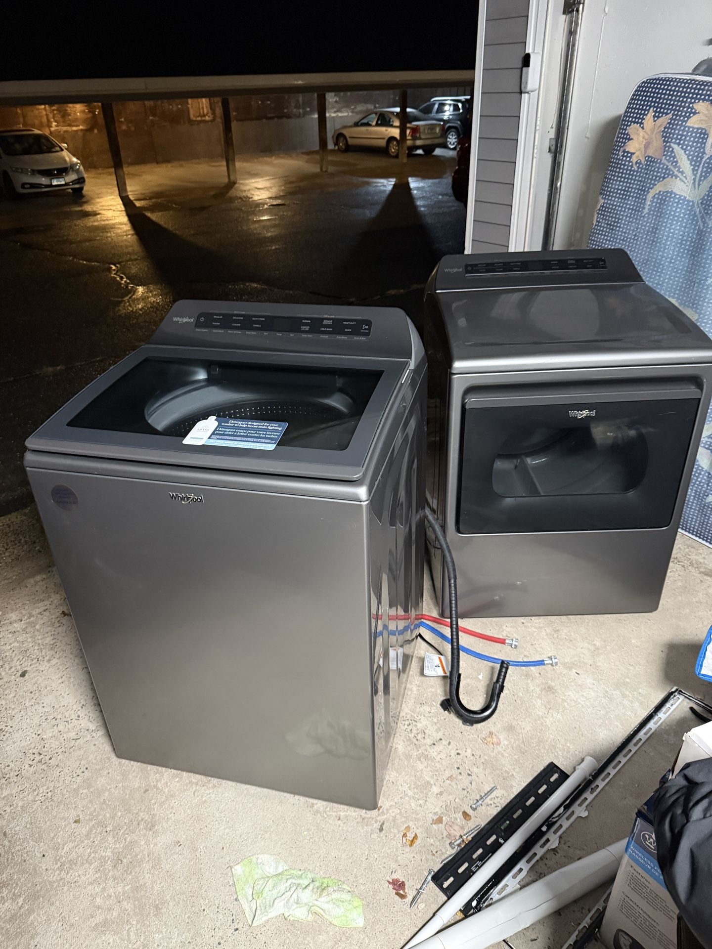 Whirlpool Washer and Dryer Set