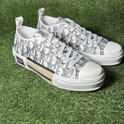 Dio.r Sneakers