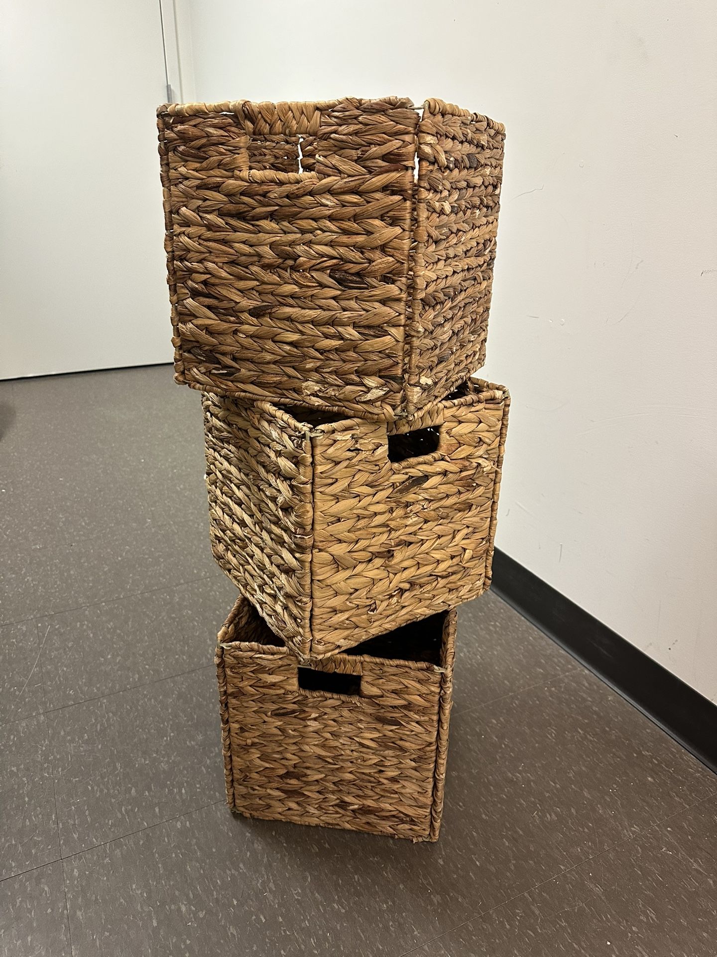 Foldable Storage Baskets with Iron Wire Frame: Set of 3