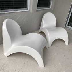 Brand New 2 Patio Chairs Lounger Outdoor Furniture 