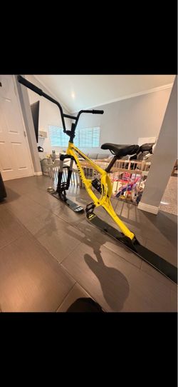 SKIBYK Ski Bike – Like New – Barely Used