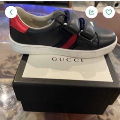 Toddler Gucci Size 7 