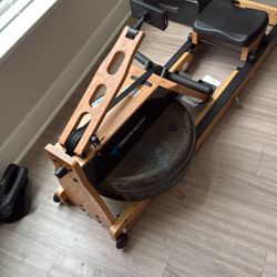 Rowing machine 