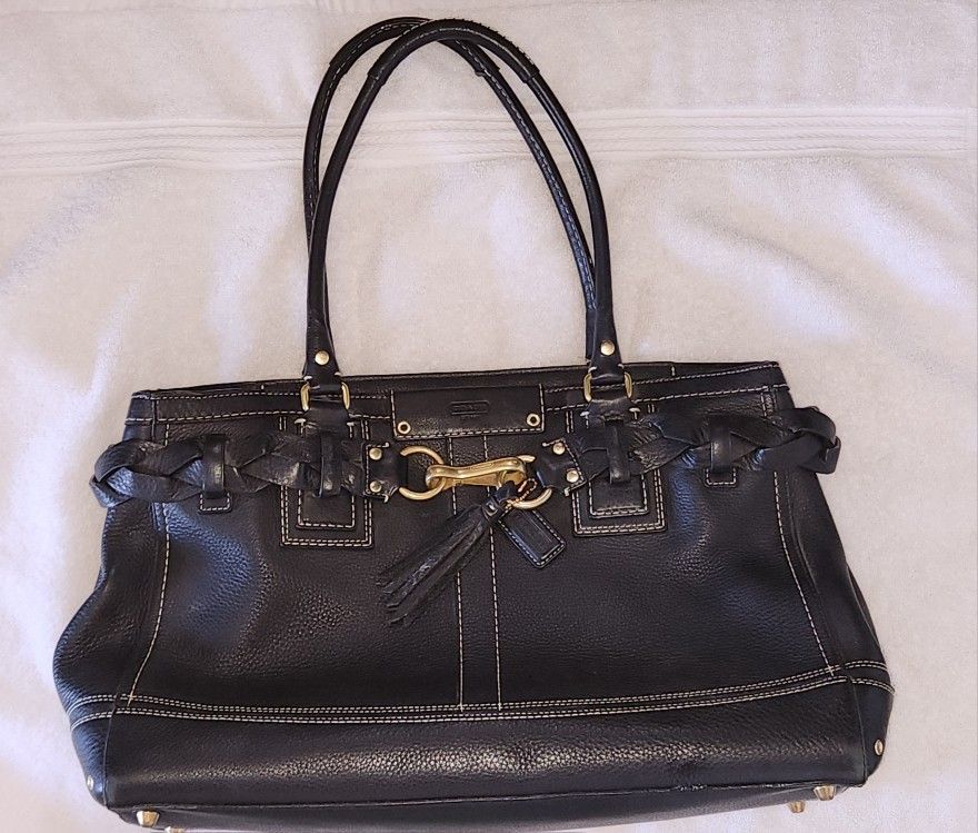 Coach HAMPTON purse 10 X 15 Black Pebbled