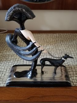 Ert'e Symphony in black