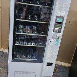 Automated Vending Machines Jofemar Vision Soda Snack Combo Vending Machine