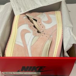 Women’s Jordan 1 High Size 9.5