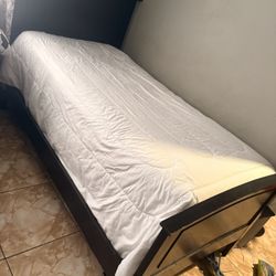 Twin Bed 