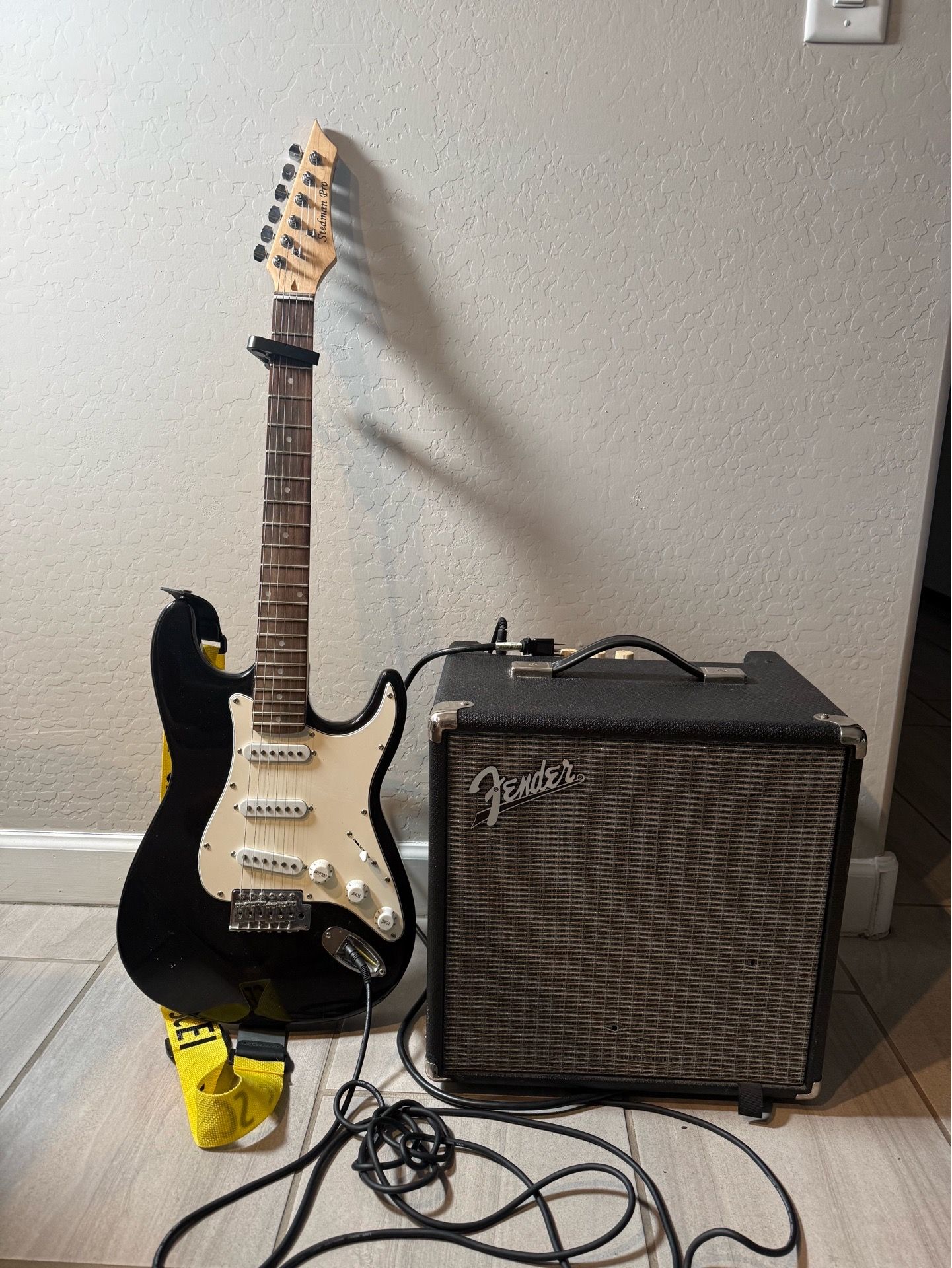 Electric Guitar & Fender Amp Bundle – Ready to Play 🎸🔊