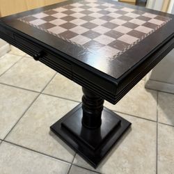 Checkers/chess Table