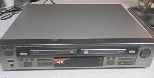 Fisher CD-RW1000 CD Recorder ( No Remote