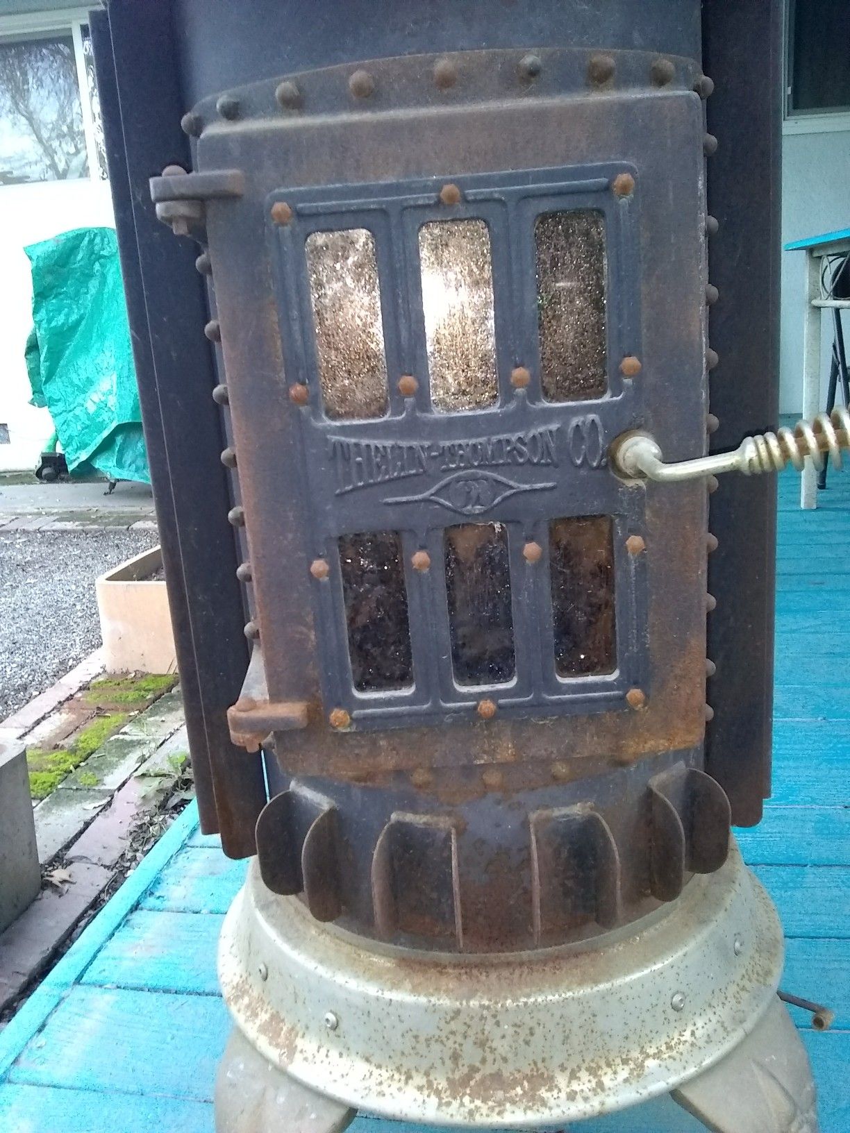 Thelin Thompson antique wood stove for Sale in Visalia, CA - OfferUp